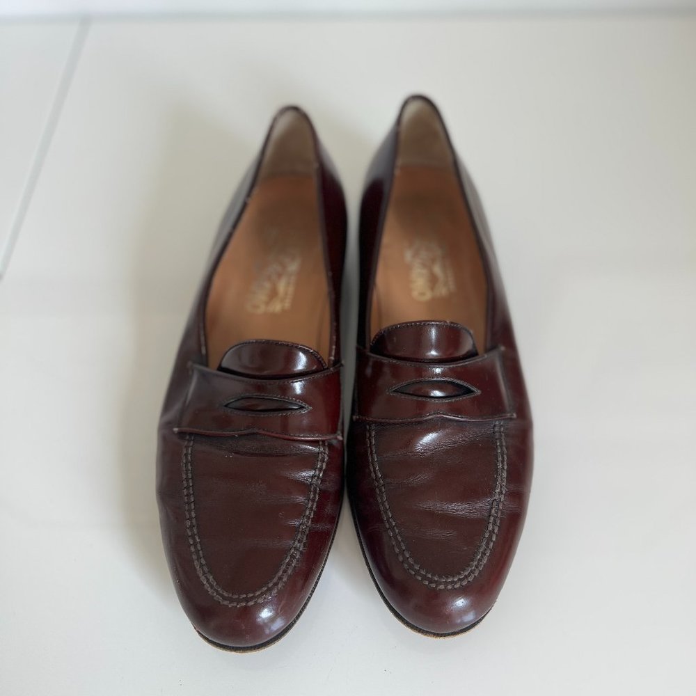Men's size 9 Ferragamo brown leather shoes